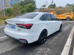 Roewe i6