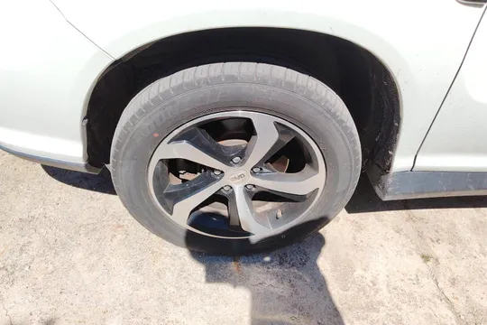 BYD S7