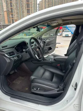 Cadillac XTS