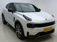 Lynk & Co 05