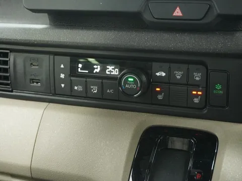 Honda N-BOX Joy