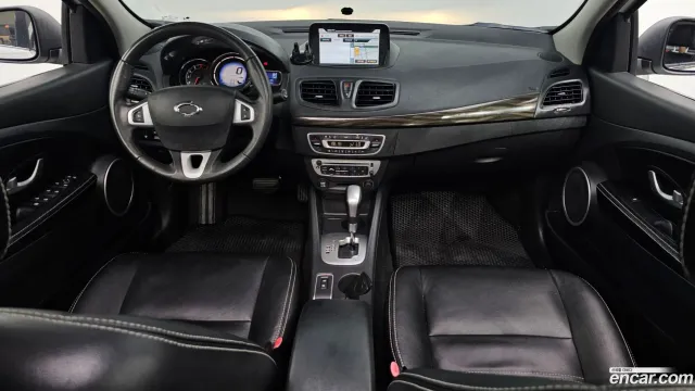 Renault SM3