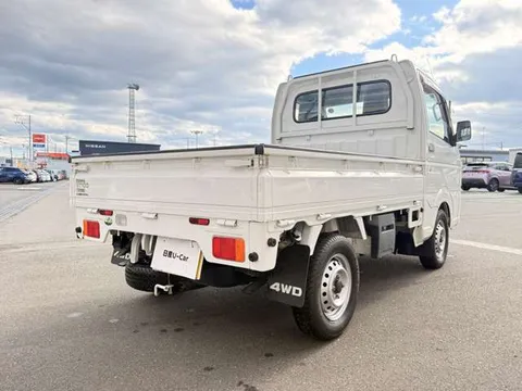 Nissan Clipper Truck