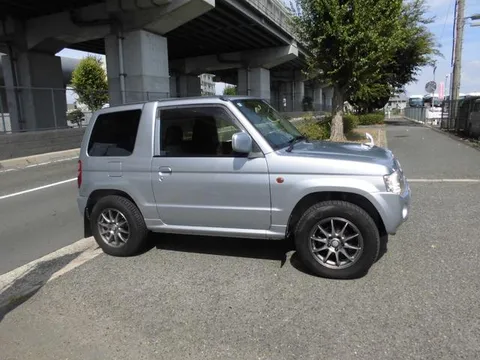 Nissan KIX