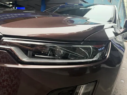 Cadillac XT6