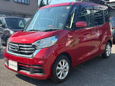 Nissan Dayz Roox