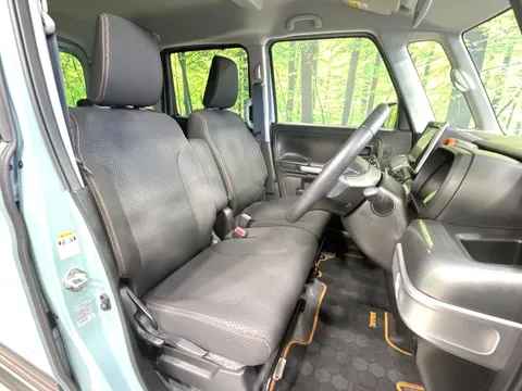Suzuki Spacia Gear