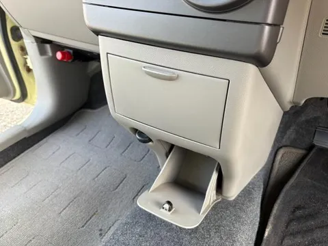 Toyota Pixis Space