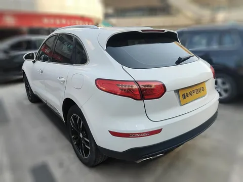 Zotye SR9