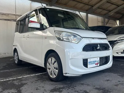 Mitsubishi eK Space