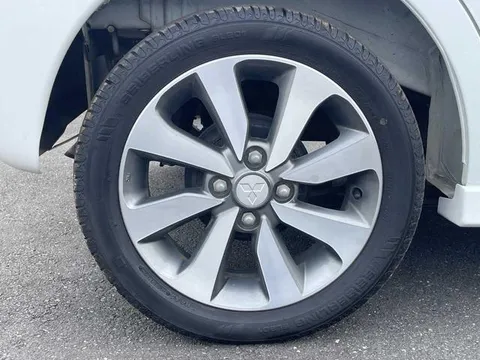Mitsubishi eK Space Custom