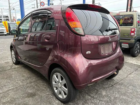 Mitsubishi I