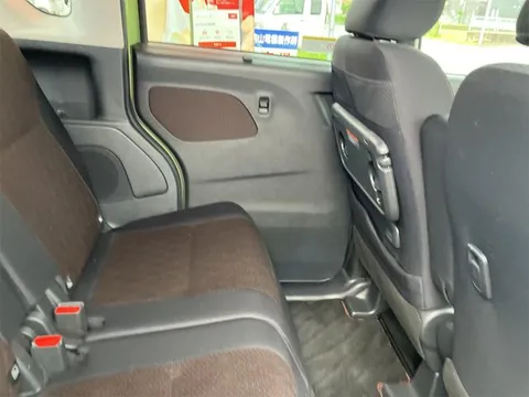 Mitsubishi eK X Space