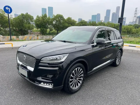 Lincoln Aviator
