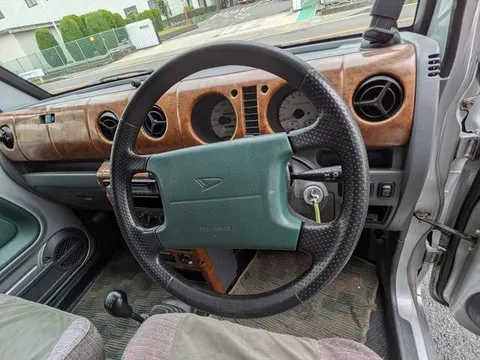 Daihatsu Naked