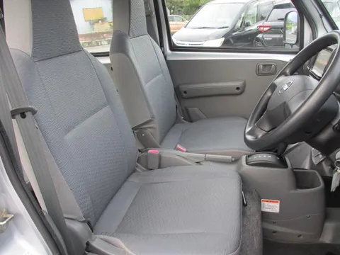 Nissan Clipper
