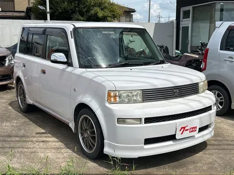 Toyota bB