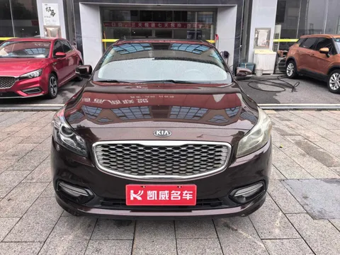 Kia K4