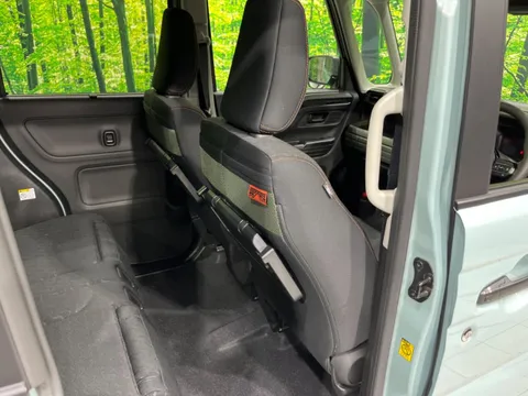 Suzuki Spacia Gear