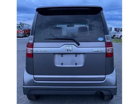 Honda Zest