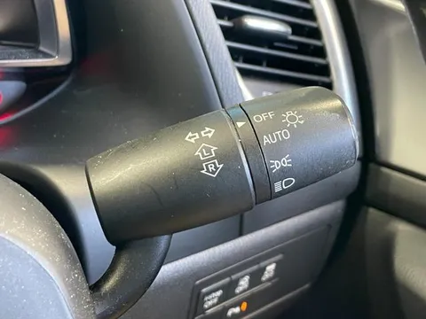 Mazda Axela Sport
