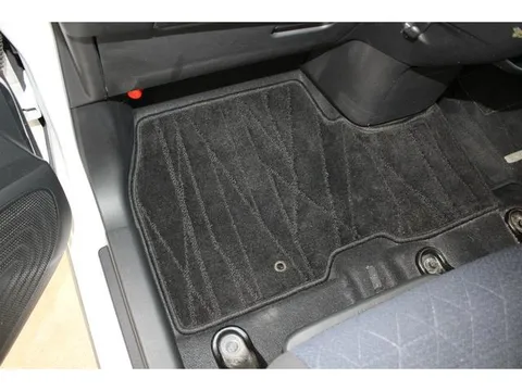 Mitsubishi eK X