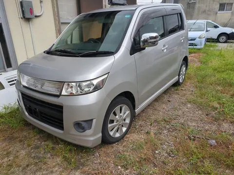 Suzuki Wagon R Stingray