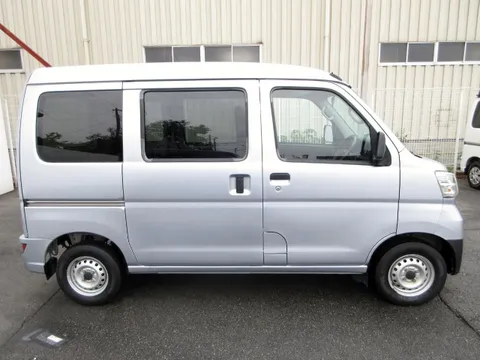 Daihatsu Hijet Cargo