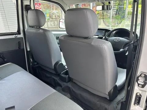 Toyota TownAce Van