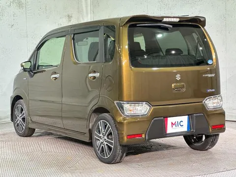 Suzuki Wagon R Stingray