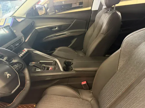 Peugeot 4008