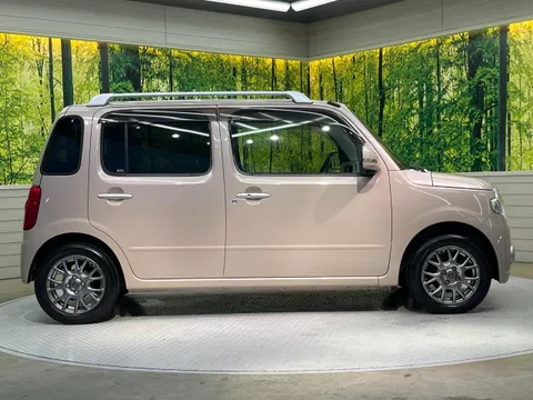Daihatsu Mira Cocoa