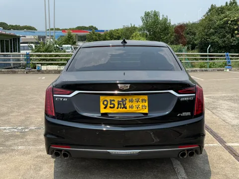 Cadillac CT6