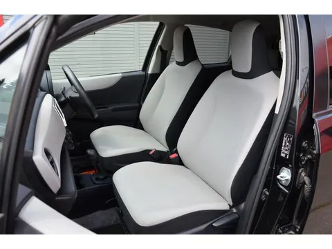 Toyota Yaris (Vitz)