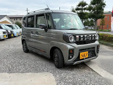 Suzuki Spacia Gear