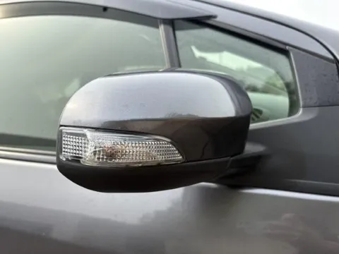 Toyota Yaris (Vitz)