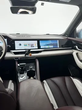 Geely Monjaro (Xingyue L)