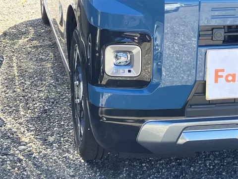 Mitsubishi Delica Mini