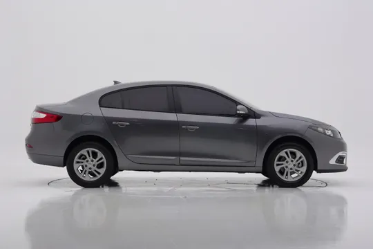Renault SM3