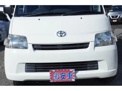 Toyota TownAce Van
