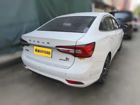 Roewe i5