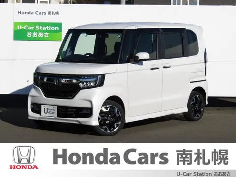 Honda N-BOX Custom