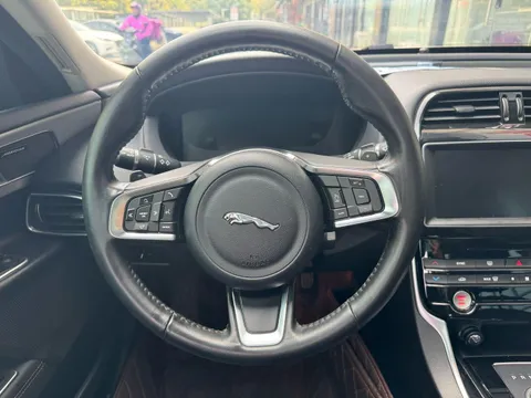 Jaguar XEL