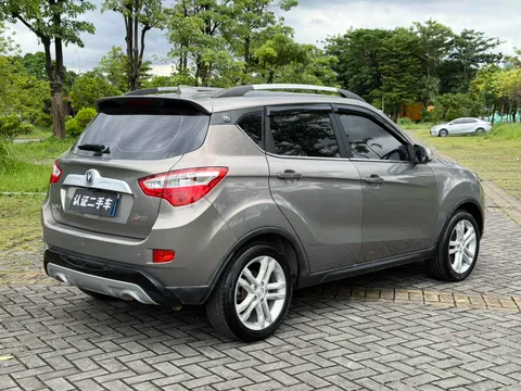Changan CS35