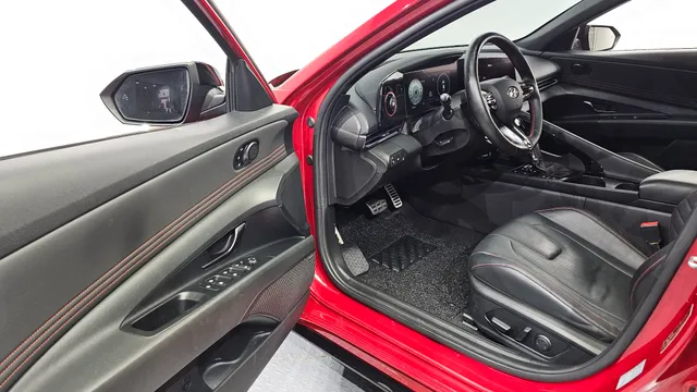 Hyundai Elantra (Avante)
