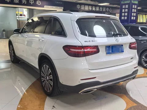 Mercedes-Benz Mercedes-Benz GLC