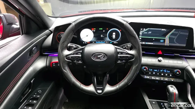 Hyundai Elantra (Avante)