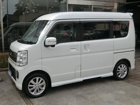 Nissan Clipper Rio