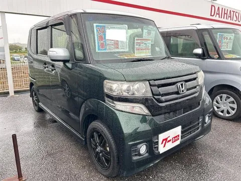 Honda N-BOX Custom