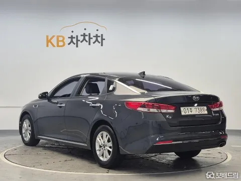 Kia K5